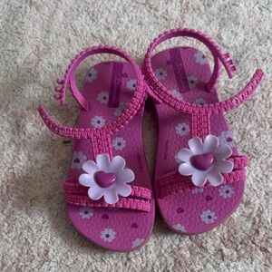 Ipanema Pink Girls Floral Heart Sandals